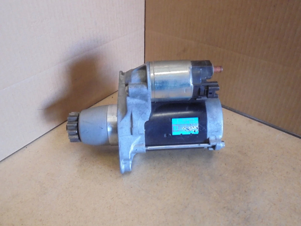 Starter For Toyota Sienna (2.7L 3.3L 3.5L) 2004-2011 2012 2013 2014 2015