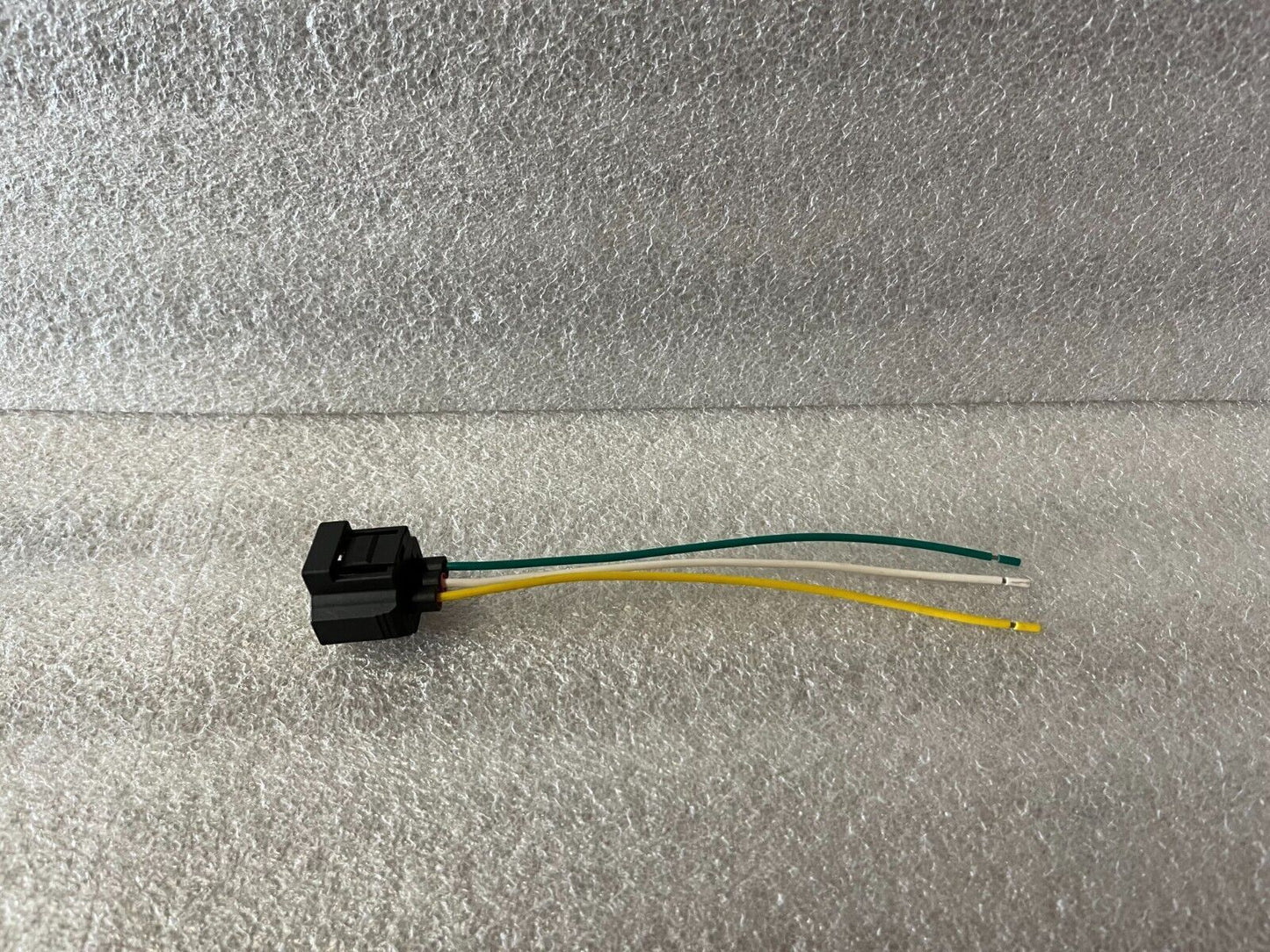 For Ford Lincoln and more Alternator Wire Harness Connector Plug