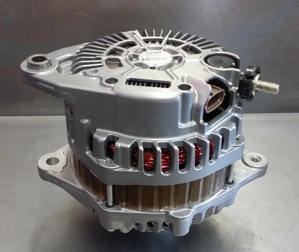 Alternator  Fits Nissan 2009-2010 Maxima, Altima 2007 2008 2009 2010 3.5L 11341r